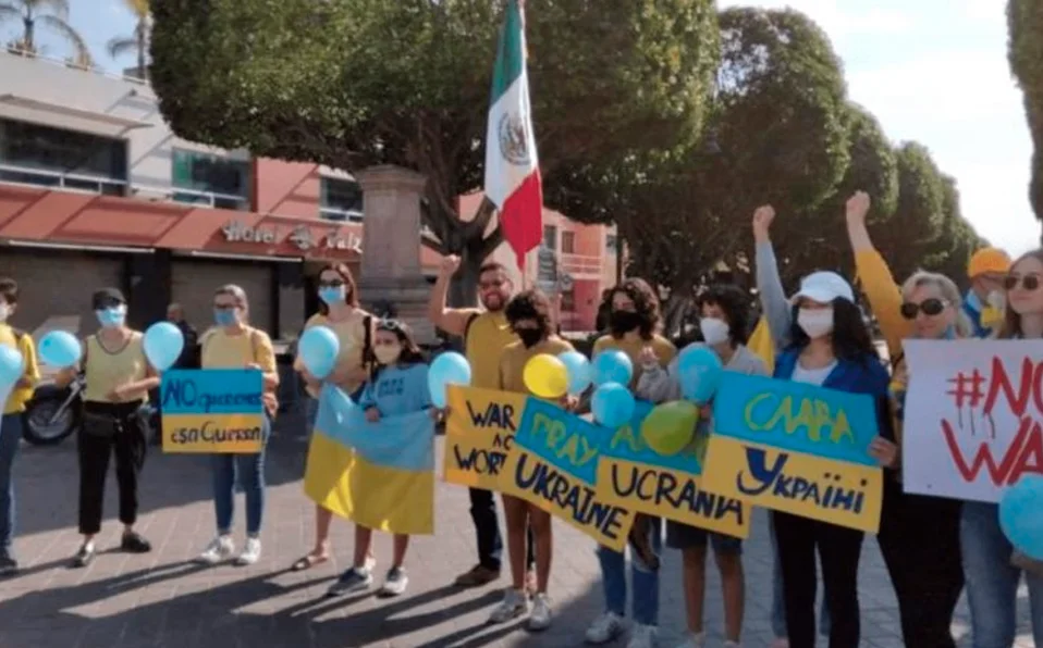 400 Ucranianos varados en Quintana Roo.