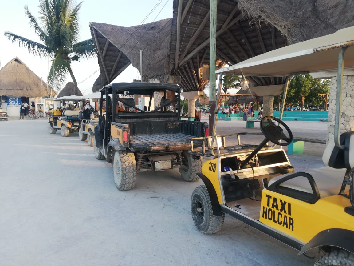 vehículos todo terreno holbox