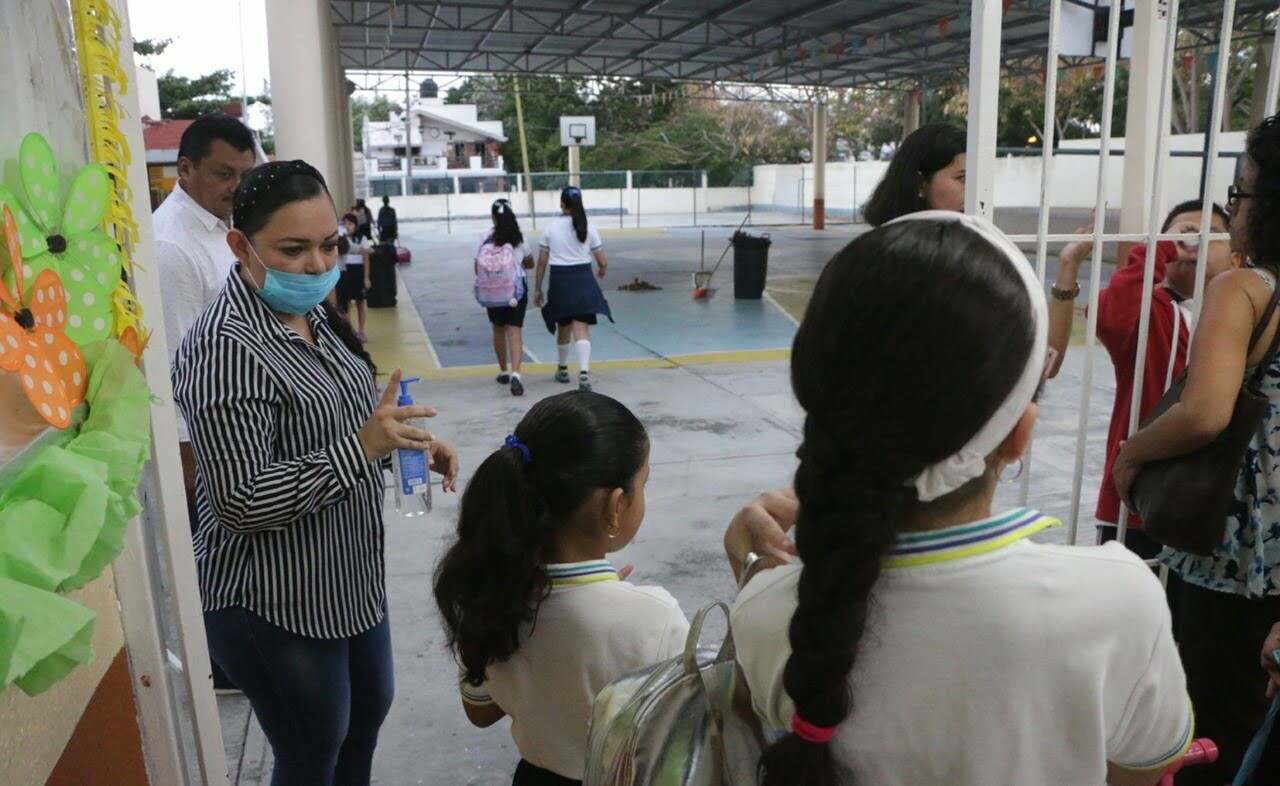 Evaluarán si temporada vacacional generó aumento de casos Covid