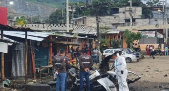 Explota coche bomba frente a prisión ecuatoriana acusada de masacres a reos