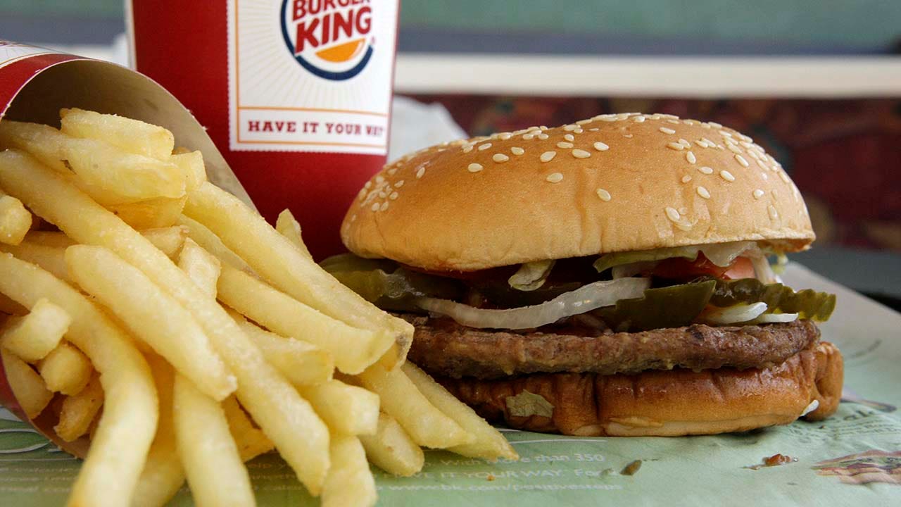 ¡Mi Whopper es más pequeña! Demandan a Burguer King por falsa publicidad