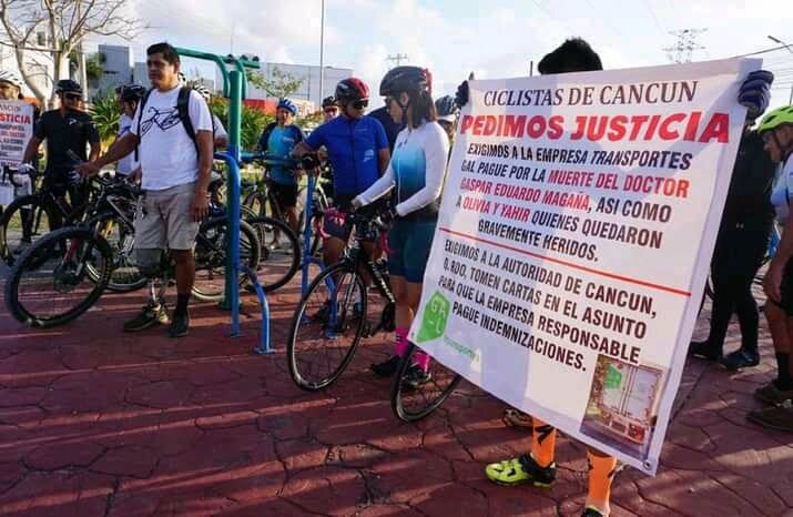 Exigen con rodada justicia para ciclistas atropellados