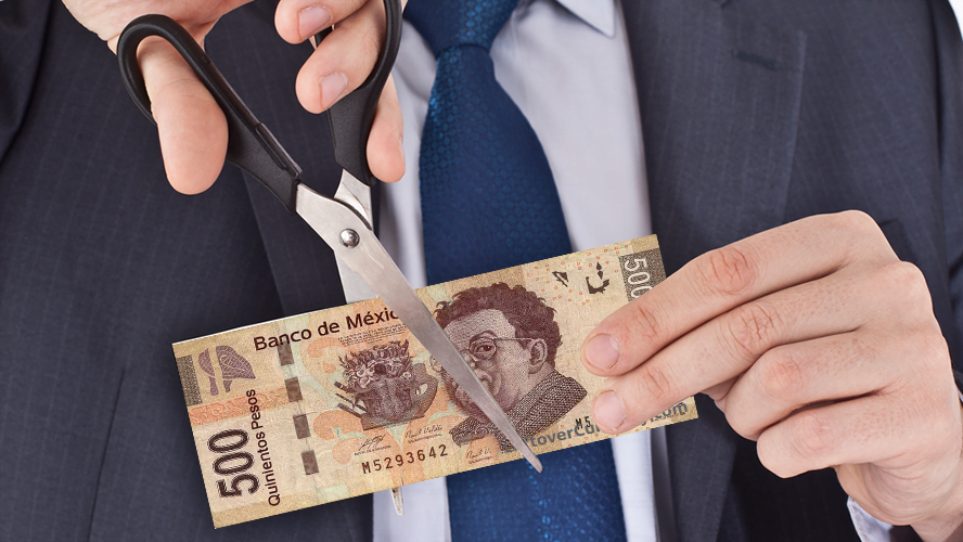 Trabajadores de los COBAQROO padecen recortes en sus nóminas