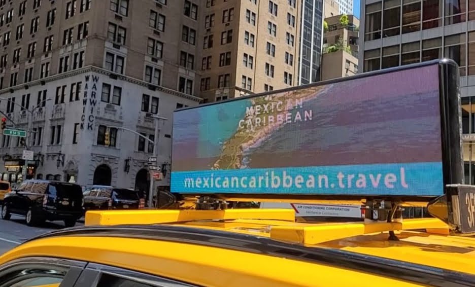 Taxis neoyorkinos llevarán al Caribe en sus pantallas