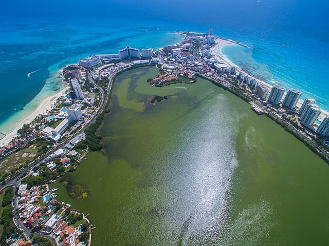 Iniciarán construcción de puente sobre laguna Nichupté