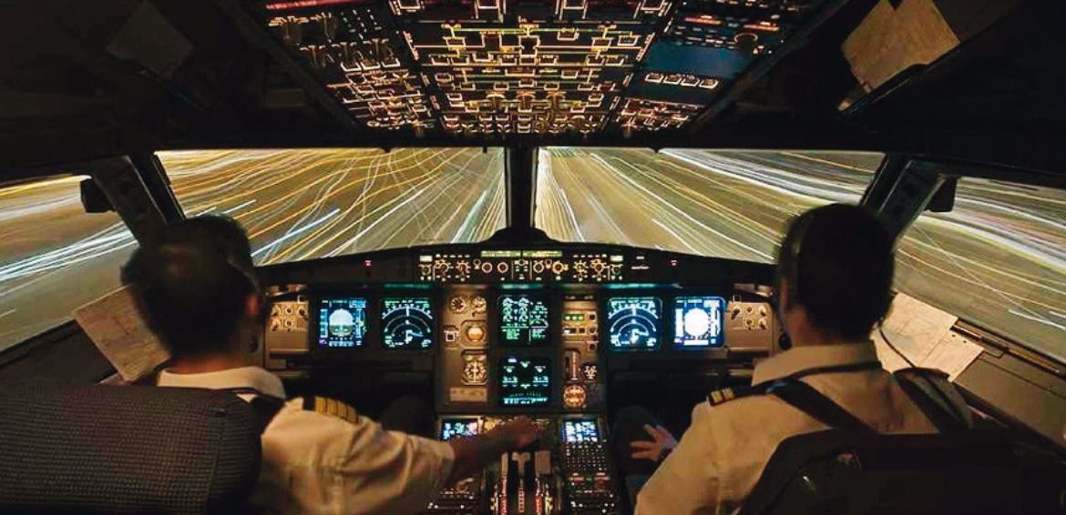 Retrasos en el AICM por falta de capacitación de controladores del AIFA