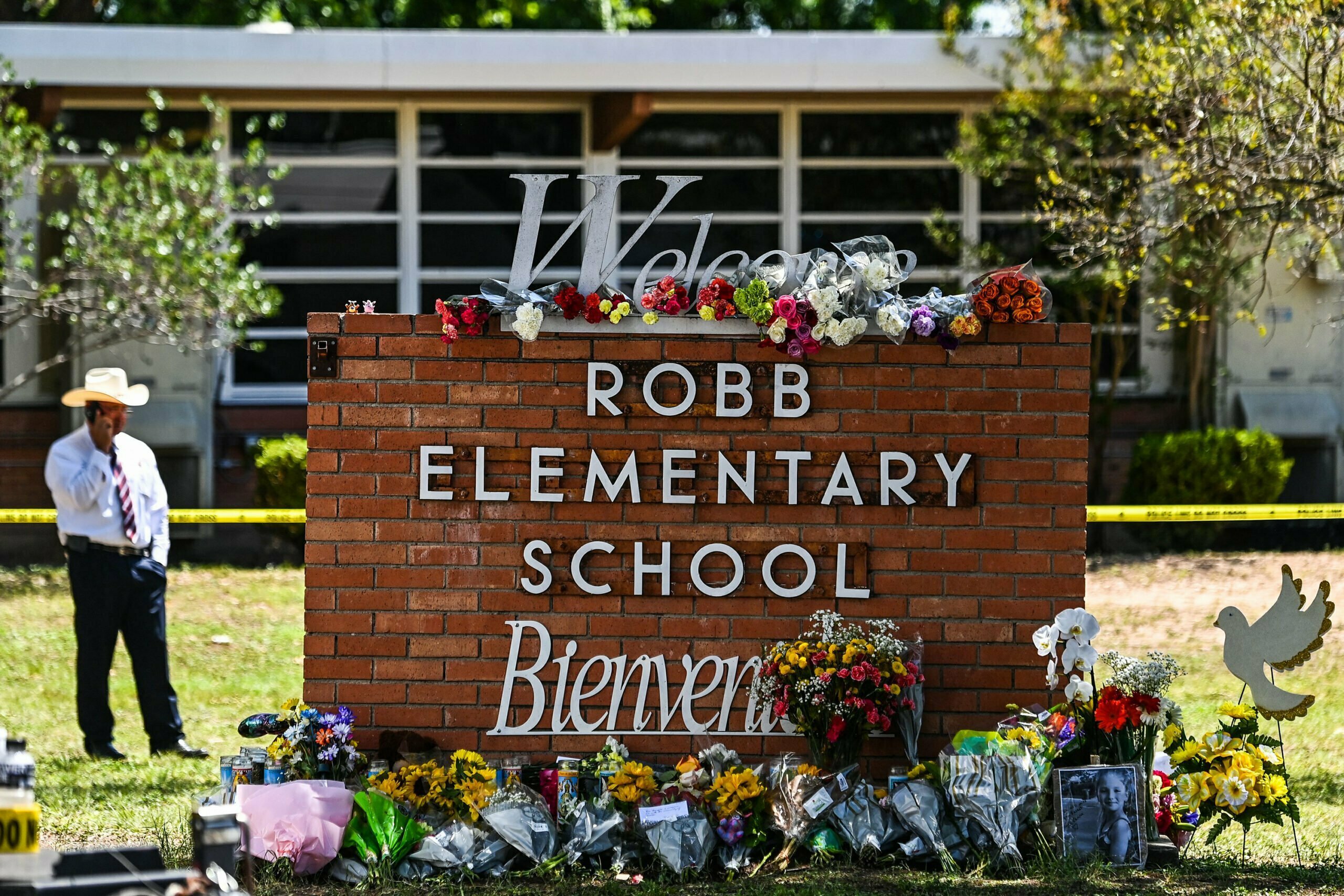 Primaria donde fue tiroteo en Texas será demolida