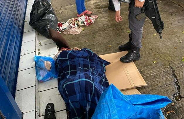 Abandonan a abuelita de 75 años en vialidad de Guadalajara
