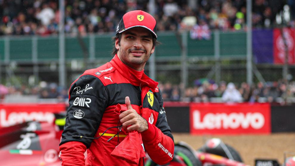 Penalizan a Carlos Sainz y Checo Pérez se beneficia
