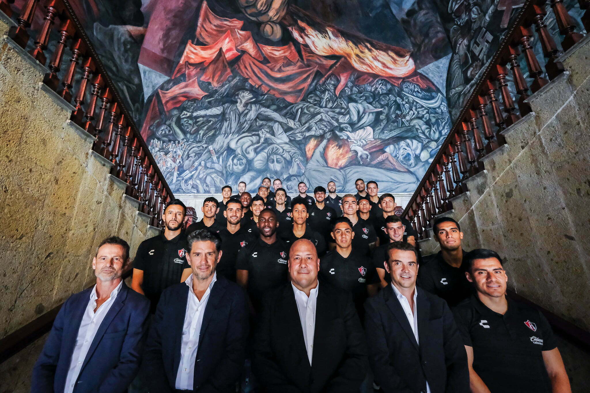 Gobierno de Jalisco le entrega medallas al Atlas FC