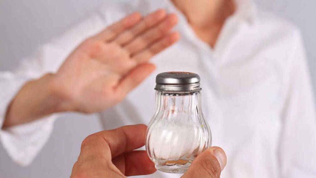 Sal y azúcar los amigos y enemigos de la salud