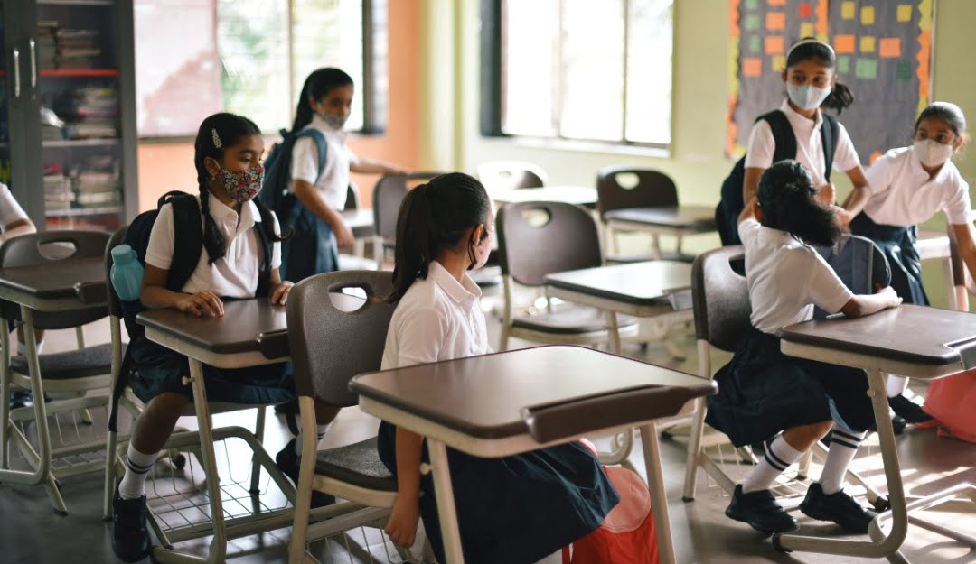 AMLO festeja inicio escolar 2022- 2023