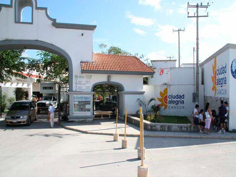 Realiza boteo Ciudad de la Alegría para ayudar a 100 beneficiarios