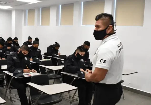 Intensifican Campaña de Reclutamiento Policial en Monterrey