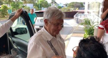 Realiza AMLO visita ‘relámpago’ a Chetumal