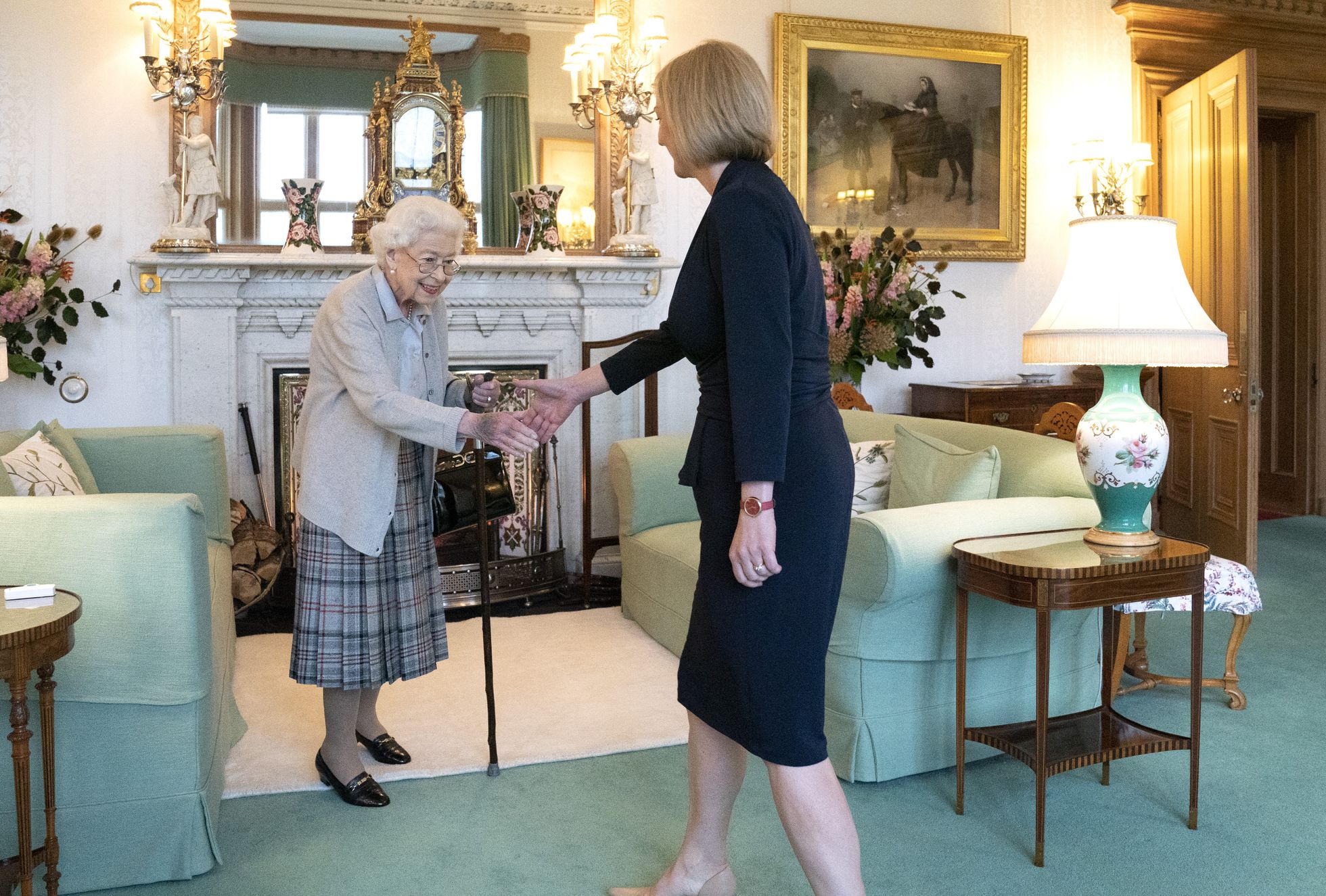 Liz Truss asume oficialmente como primera ministra del Reino Unido