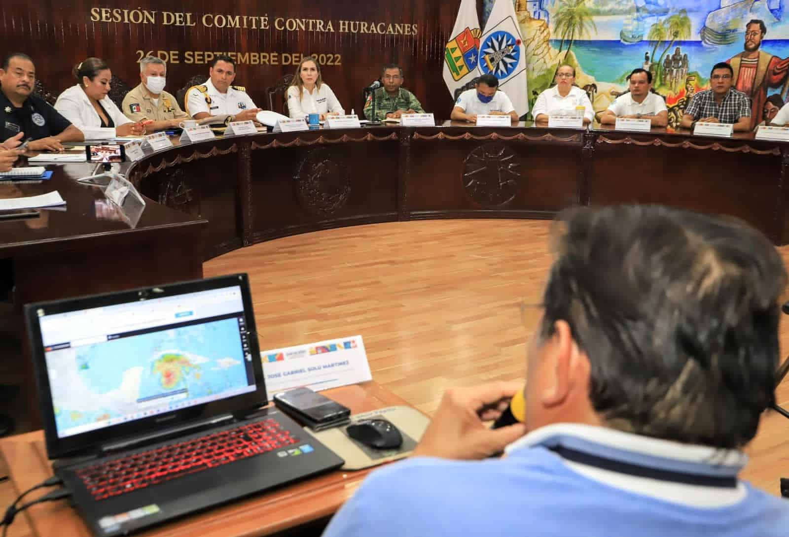 Atenea Gómez encabeza primera sesión del Comité Operativo Municipal “Fenómenos Hidrometeorológicos 22”