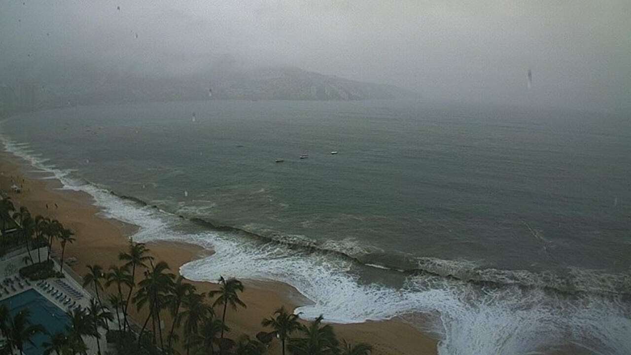 Tormenta Tropical ‘Lester’ incrementa su velocidad