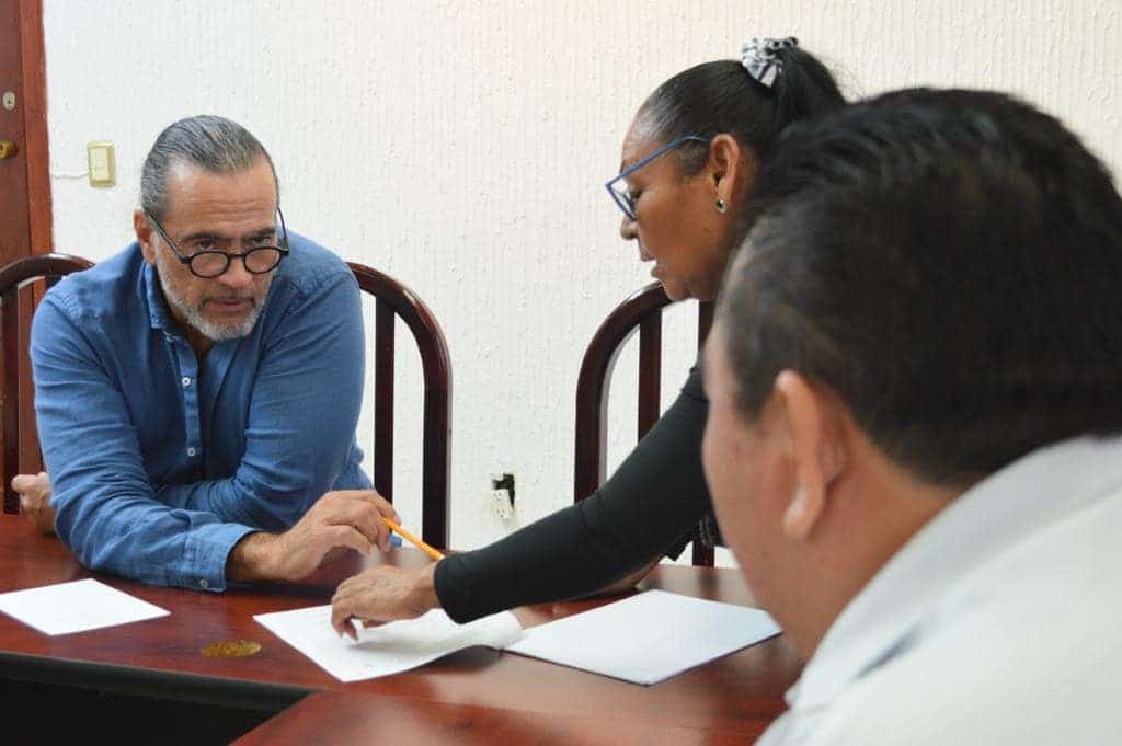 SEDETUS brinda atención a familias de Felipe Carrillo Puerto que buscan certeza jurídica para sus viviendas