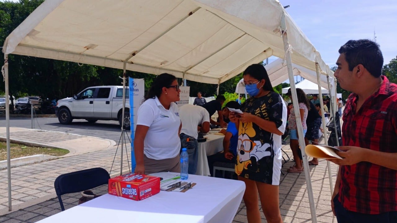 Ofertan más de 5 mil plazas en Feria del Empleo en Solidaridad