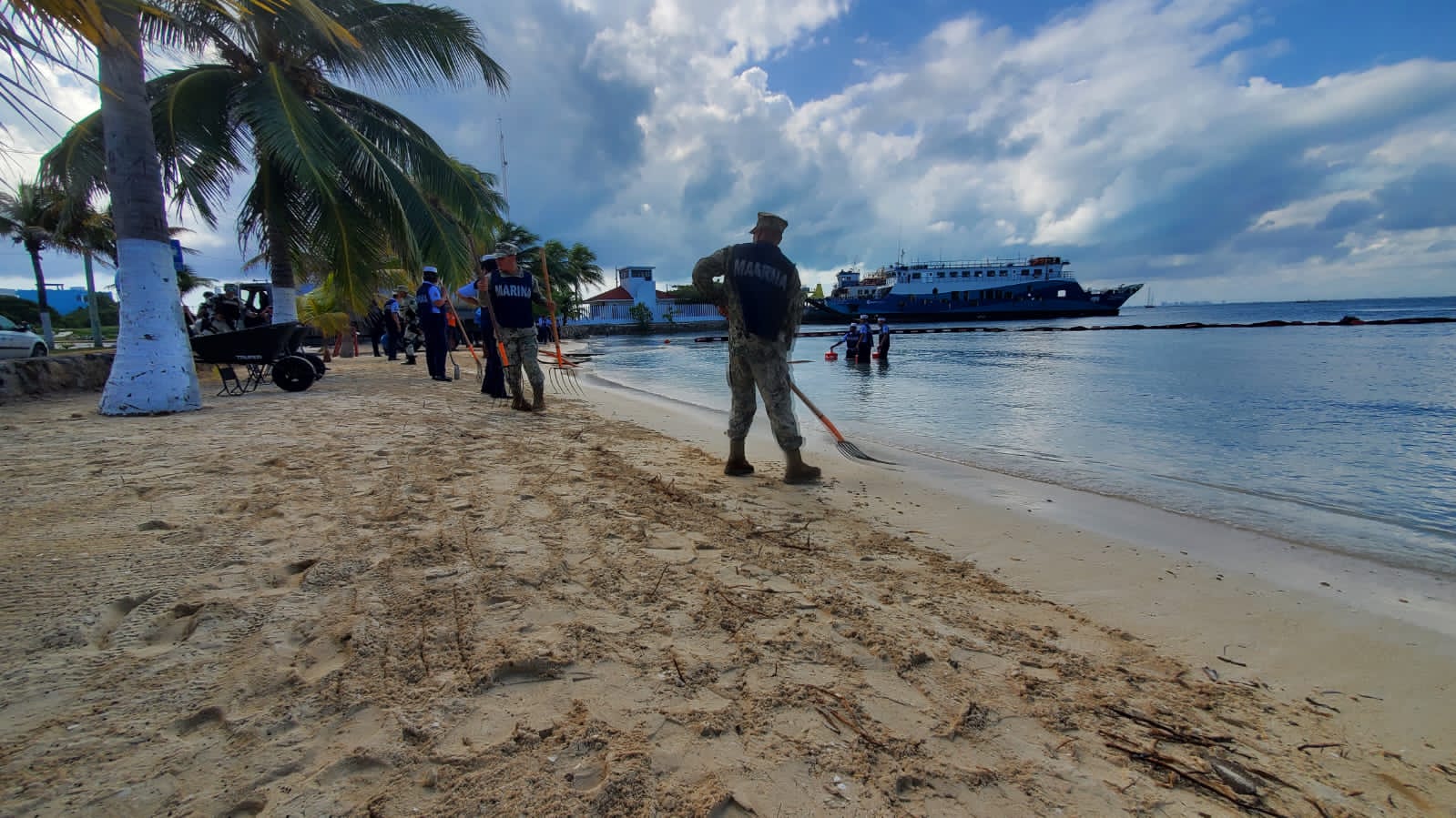 Se realizó con éxito el simulacro de derrame de hidrocarburo en la carbonera de Isla Mujeres