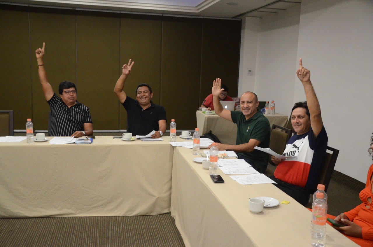Atletas playenses obtienen Premio Municipal del Deporte 2022