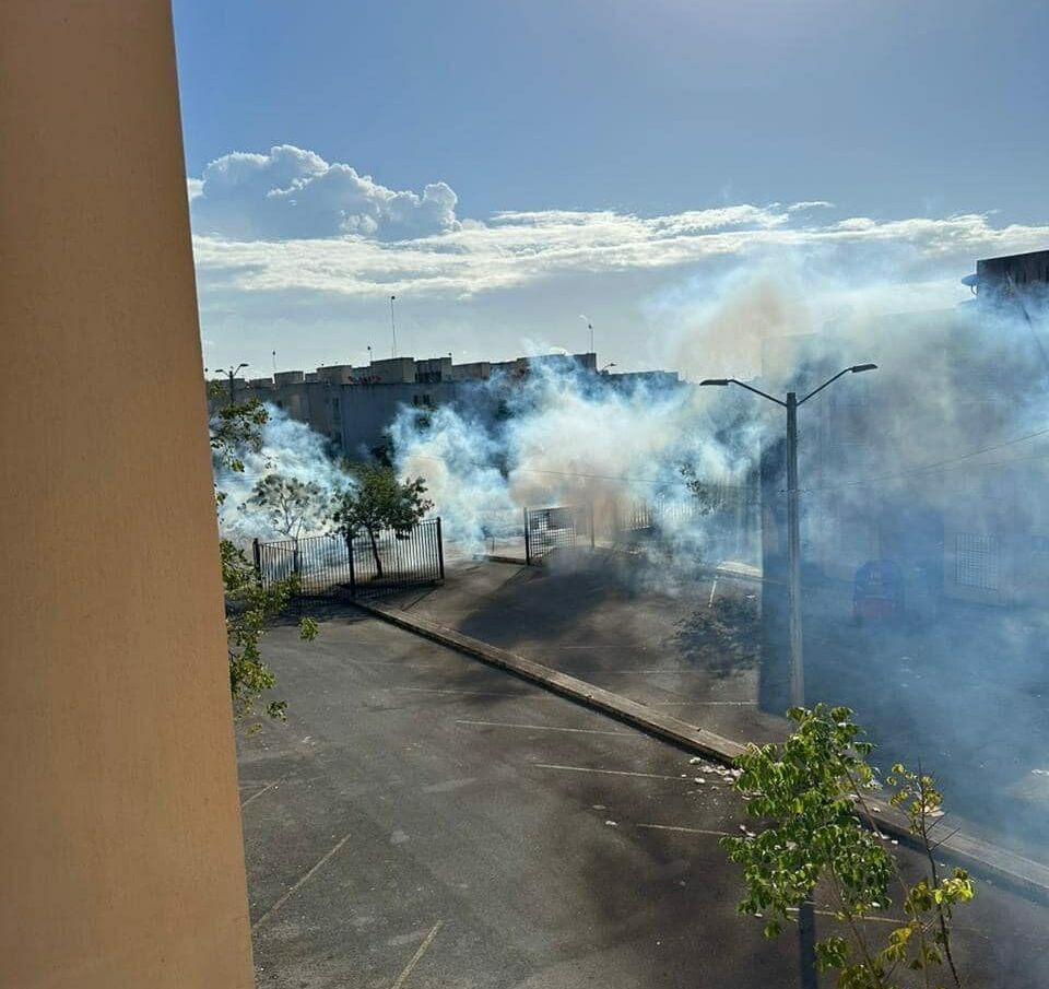 Bomberos atiende reporte de explosión en fraccionamiento Kusamil