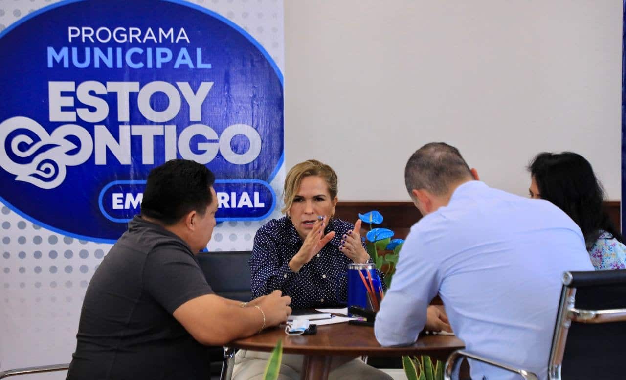 Realiza Lili Campos “Estoy Contigo” para empresarios