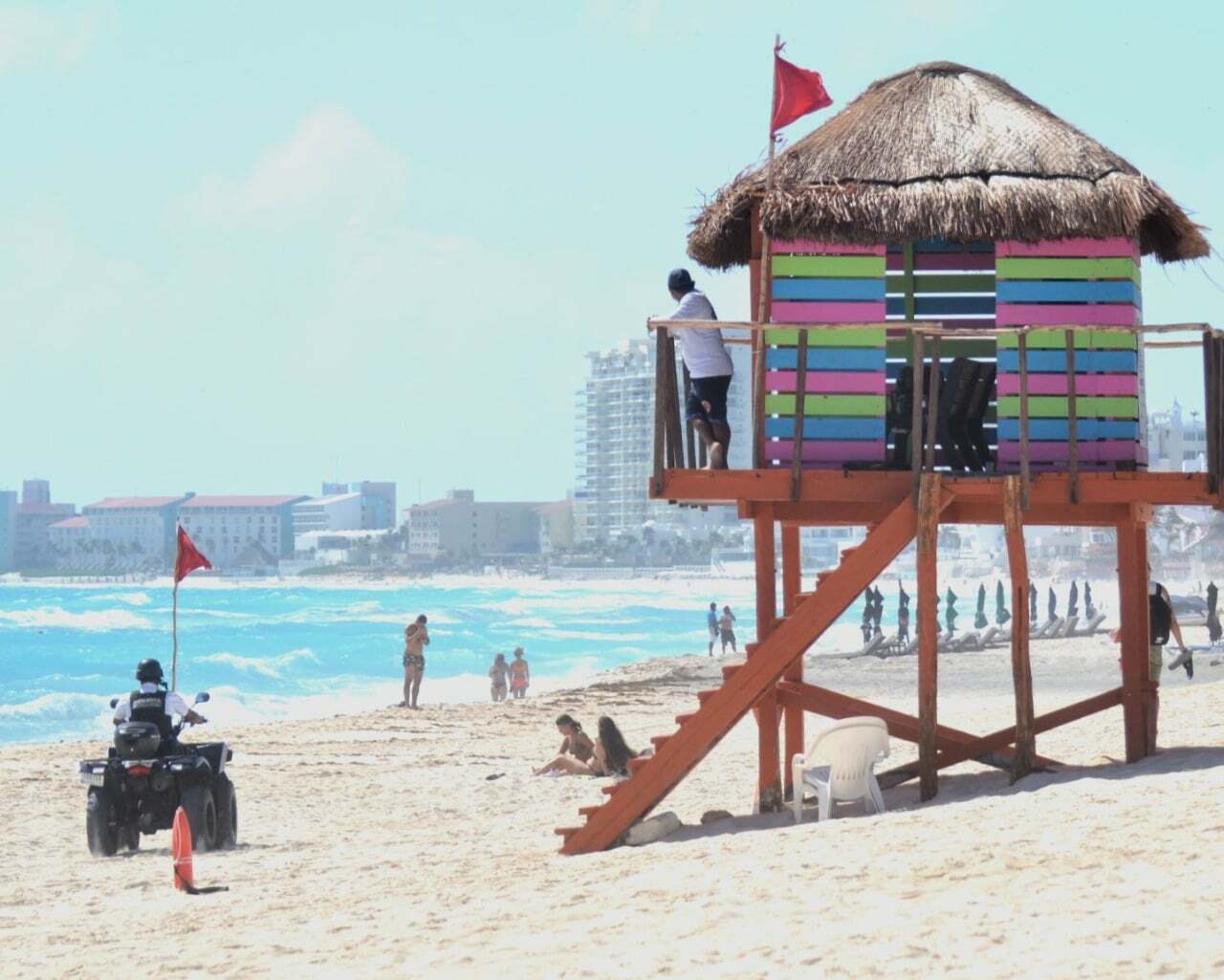 Vigila protección civil playas por seguridad a bañistas