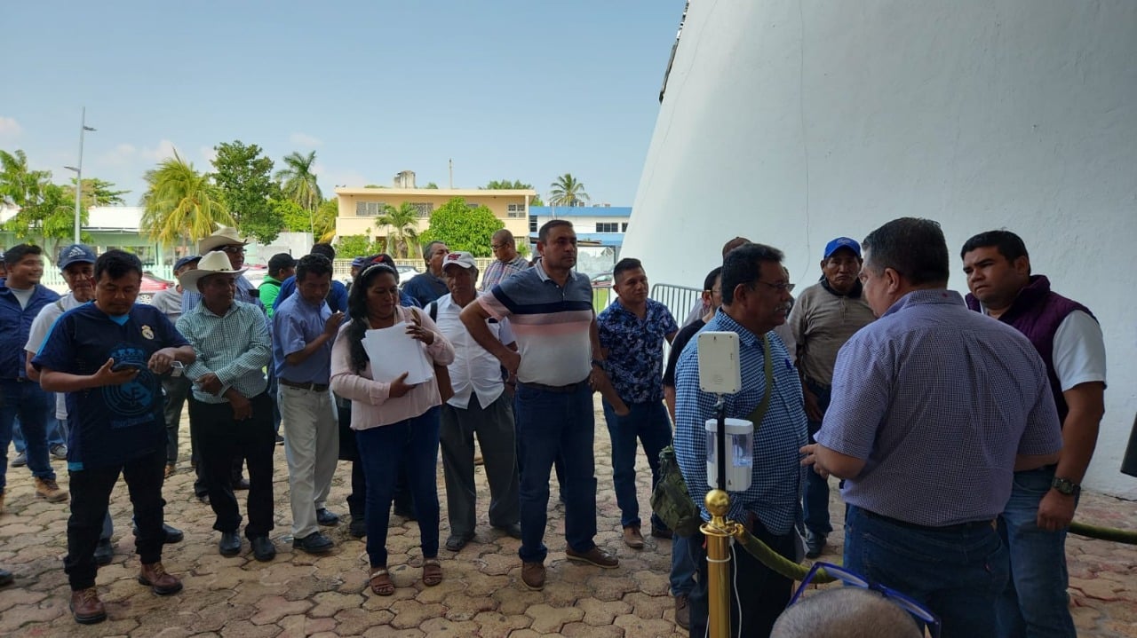 Representantes de comunidades rurales acuden al Congreso para ser incluidos en presupuesto de 2023
