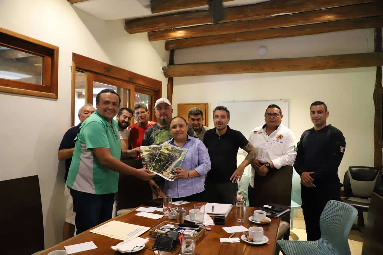 Mara Lezama mejora salud y seguridad de habitantes de Holbox
