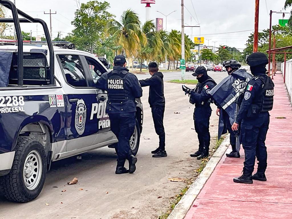 En el transcurso del 24 y 25 se llevaron a cabo 180 detenciones