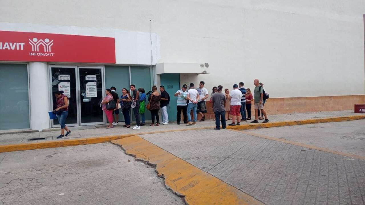 Amplían plazo para cambiar créditos de vivienda de salarios mínimos a pesos