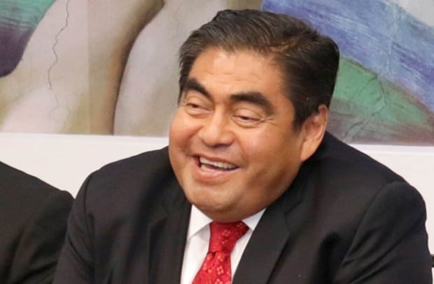 Muere Miguel Barbosa Huerta, gobernador de Puebla