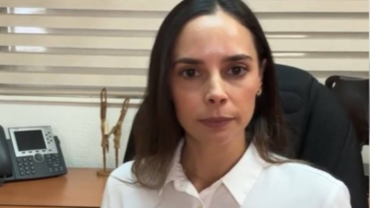 Lanza llamado Ana Patricia Peralta a taxistas de Cancún