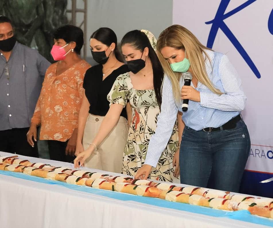 Invita Lili Campos a tradicional Rosca de Reyes
