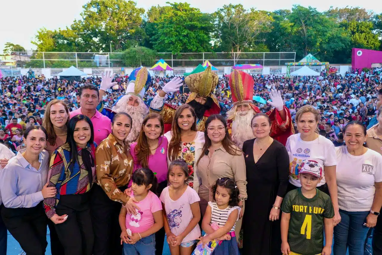 Celebra Mara Lezama Día de Reyes con chetumaleños