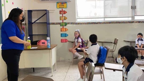 Escuelas de educación básica cambian de horario en Nuevo León