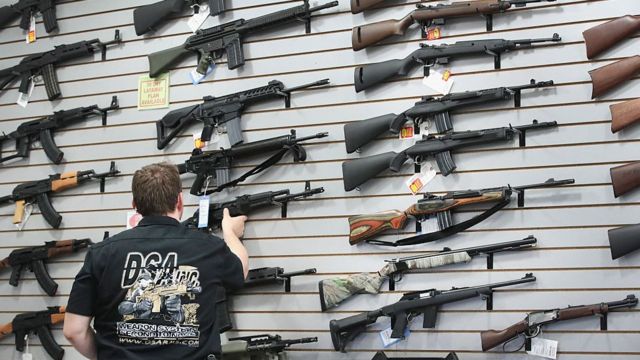 Control de armas en EU beneficiará combate a la violencia