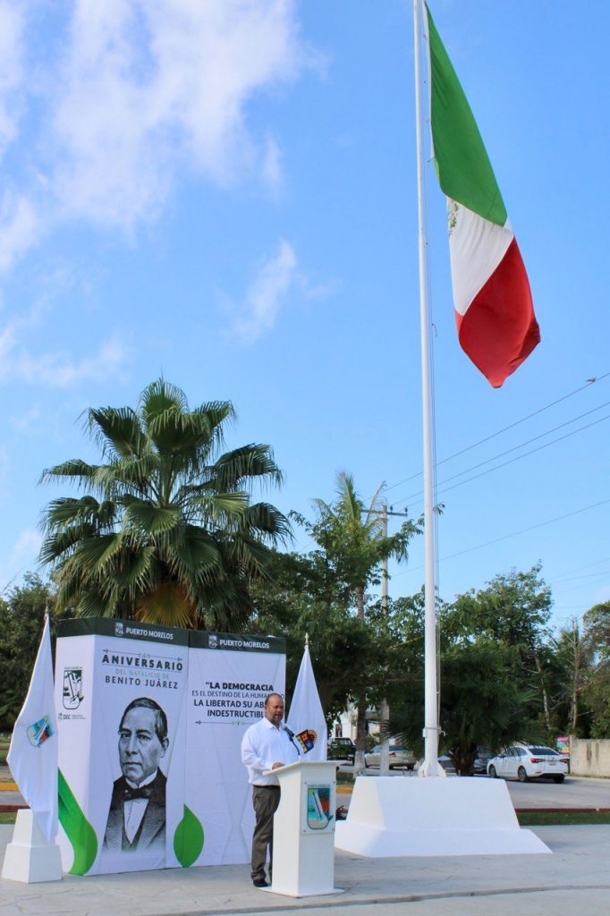 Conmemora el Gobierno de Puerto Morelos el CCXVII aniversario del natalicio del “Benemérito de las Américas”