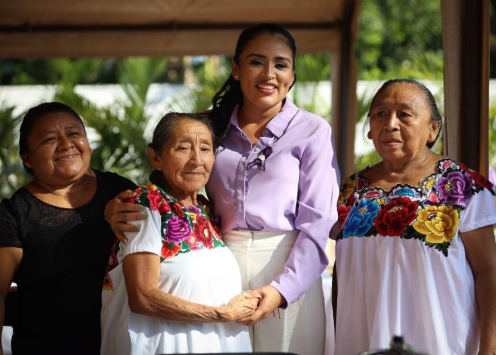 Blanca Merari pide a las mujeres que denuncien abusos y maltrato contra ellas o sus hijos en Puerto Morelos