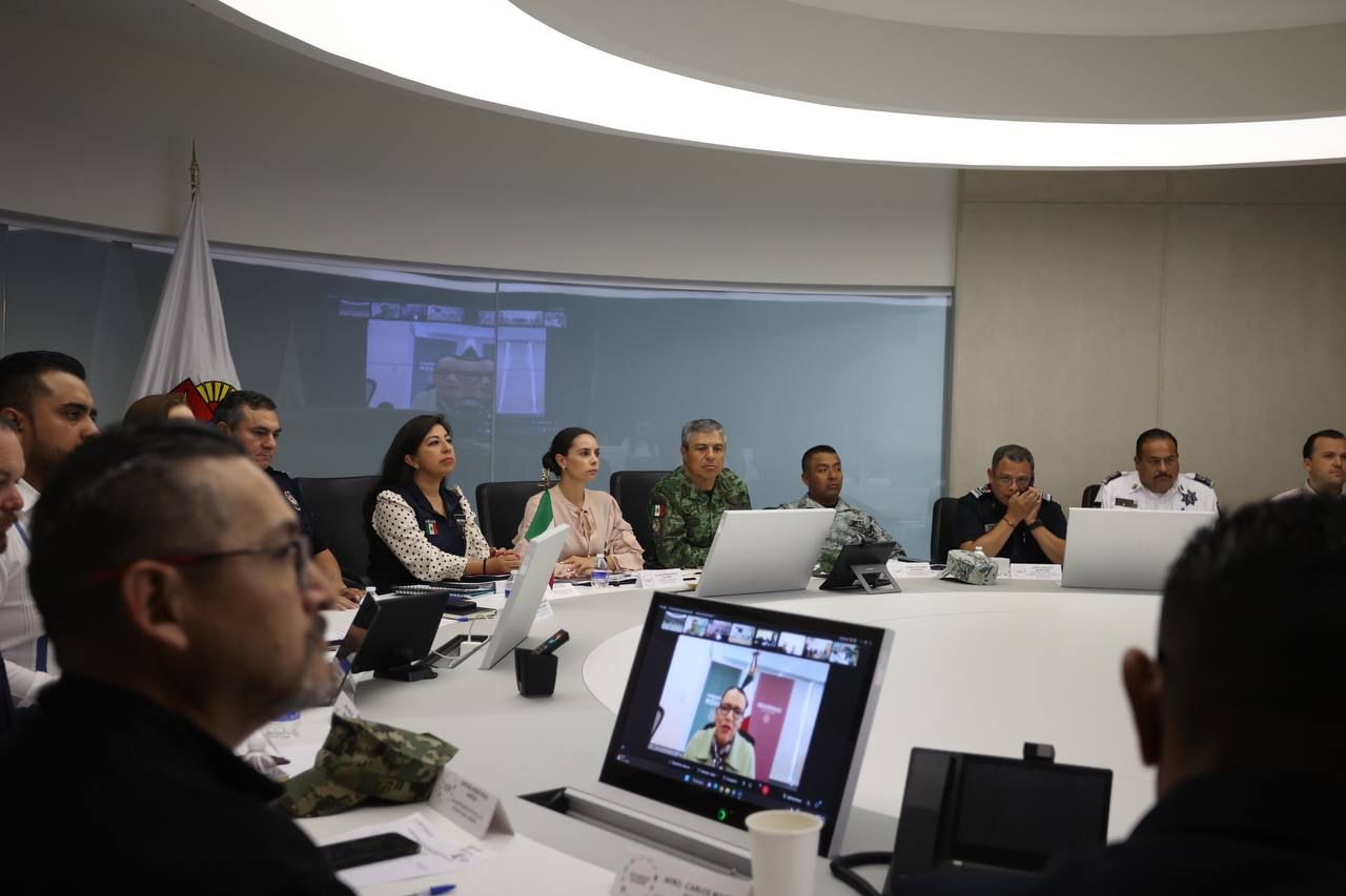 Ana Patricia Peralta participa en reunión de seguridad en Cancún