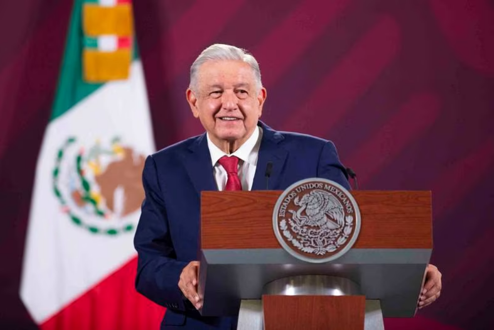 ¡Sorpresa! Reaparece AMLO en “La Mañanera” tras contagio por COVID