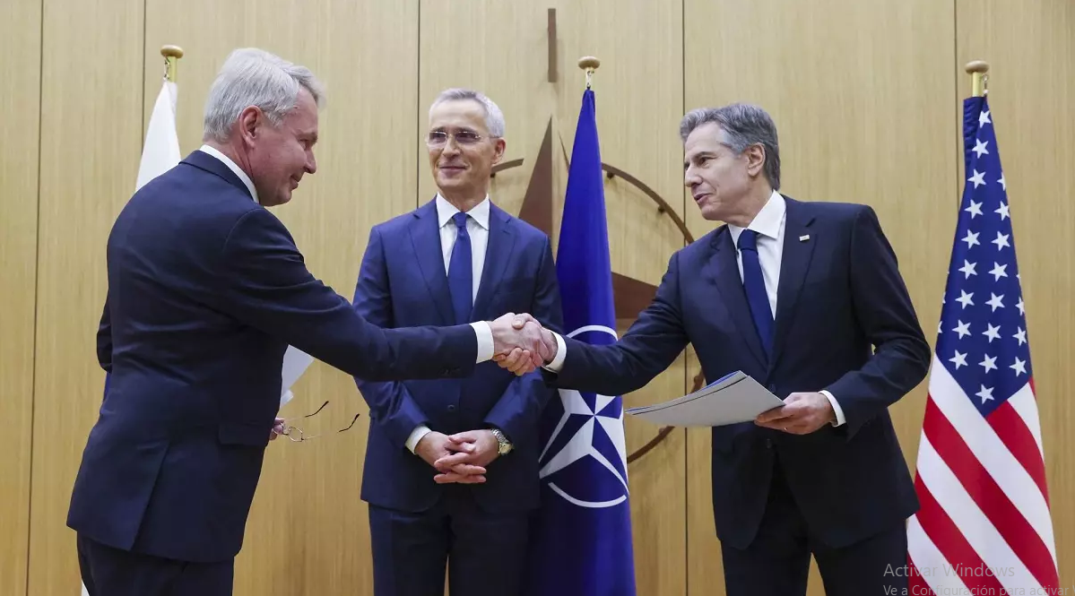 Finlandia se convierte en el 31º miembro de la OTAN