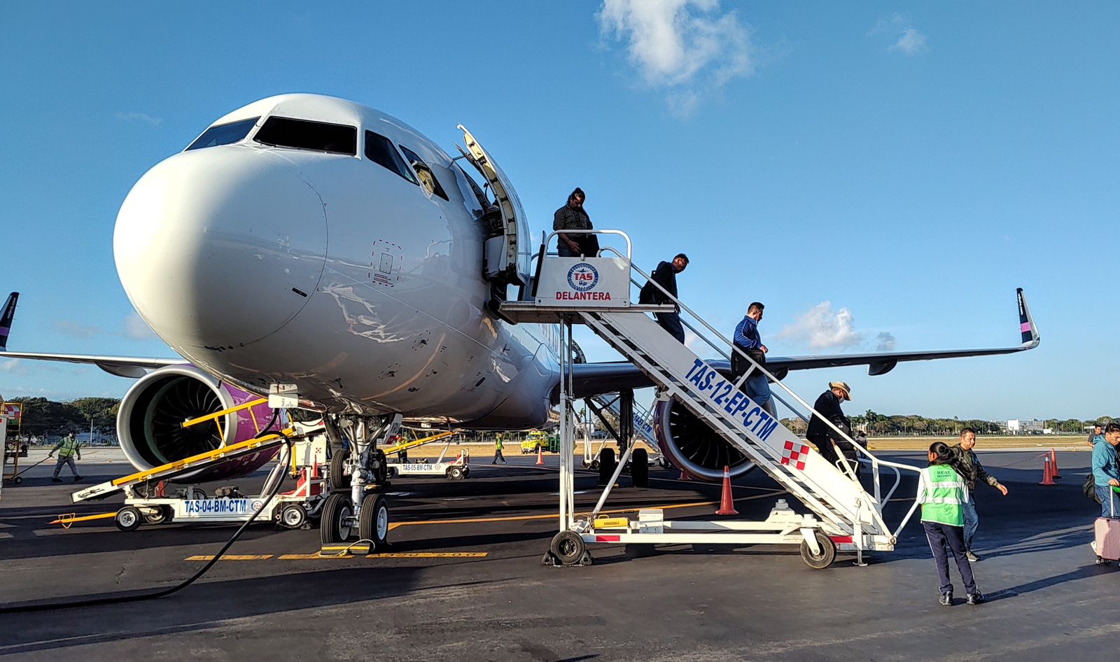 Anuncia Mara Lezama nueva ruta aérea Cancún-Quito