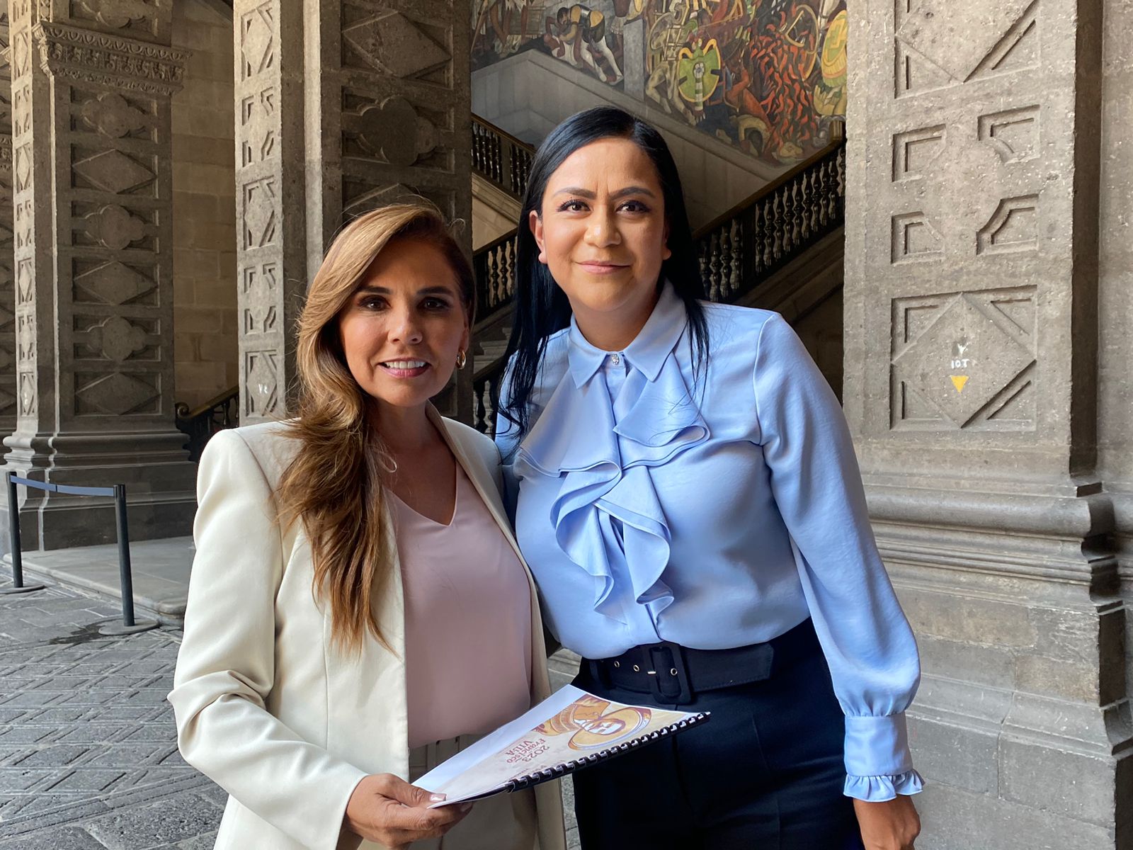 Trabajan Mara Lezama y Ariana Montiel por el bienestar social de Quintana Roo