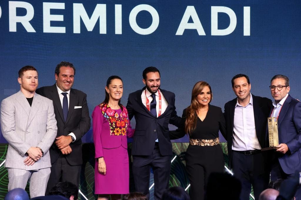 Sheinbaum: Nuestra visión significa simplificar y agilizar los trámites para fomentar la inversión y erradicar la corrupción