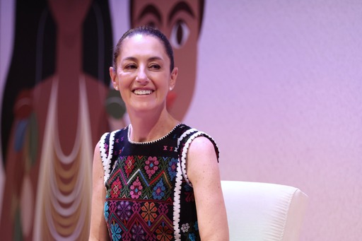 Sheinbaum: “No sólo es por ser mujer, es el proyecto de nación que representas”