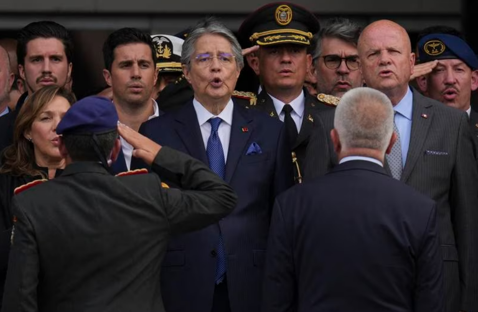 Crisis en Ecuador: Lasso disuelve el Congreso para evitar juicio político y llama a elecciones