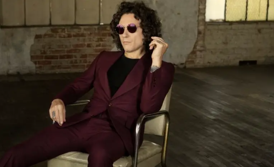 Bunbury anuncia su regreso a los escenarios